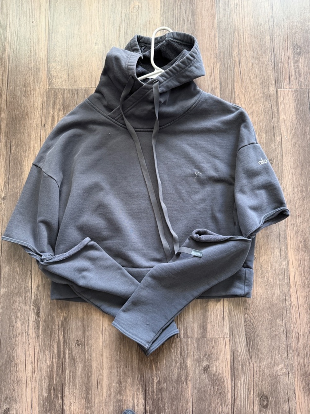 ALO Yoga Dark Gray Cropped Funnel-Neck Hoodie